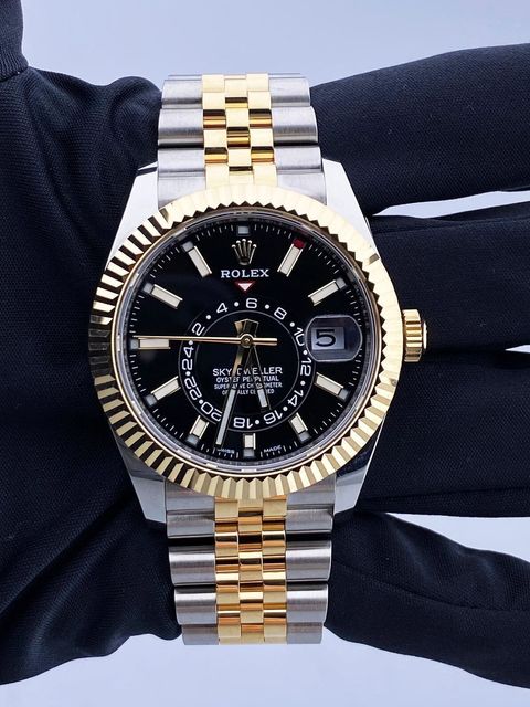 Rolex Sky-Dweller 326933 Image 2